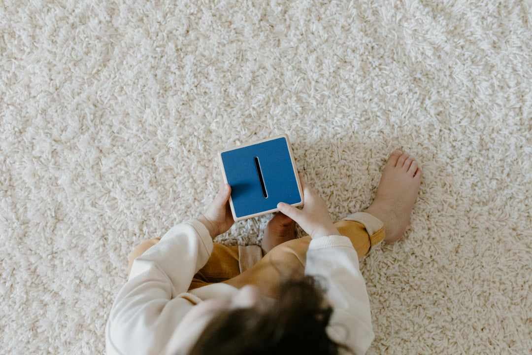 لا تكسر عينه، ولا تفسد جيبه.. معادلة المصروف الصعبة